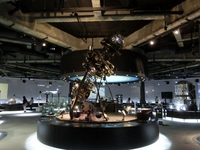 �u�F���̂������v�W����_���É��s�Ȋw��