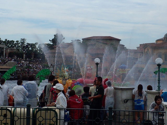 �݂�Ȃłт���G��I_�����f�B�Y�j�[�V�[(R)