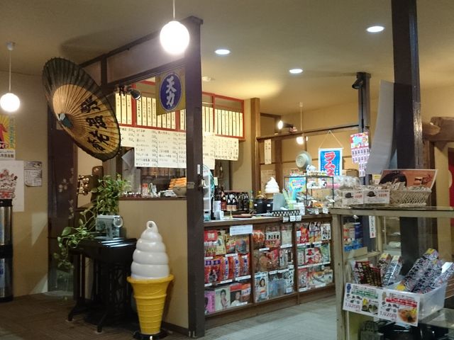 �{�V����