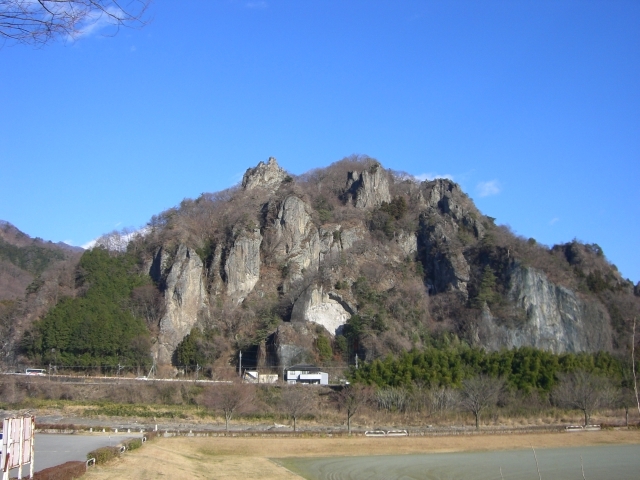 gV[̂Â܉j[ق̓eʐ^6