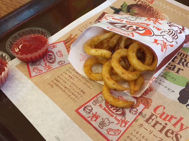 ̓IjItCőՂ܂_A&W@q`X