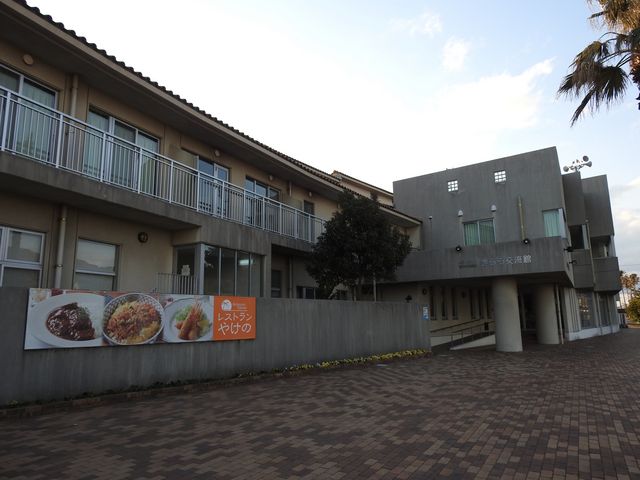 ���H������͂ς��Ƃ��Ȃ��s�̎{�݂Ċ���_�R�z����c�s�h�����C�{�݂����𗬊�