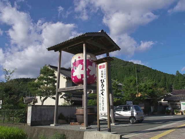 �������y��_�������y��