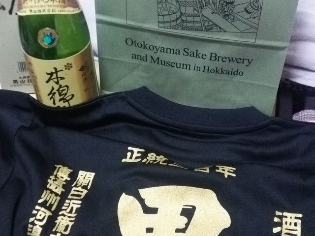 �����̑���T�V���c��
�����Ă��܂��B_�j�R�𑢂莑����