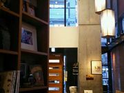 cJ擙X͂̏ZlAsian Cafe Hiroz̓eʐ^2