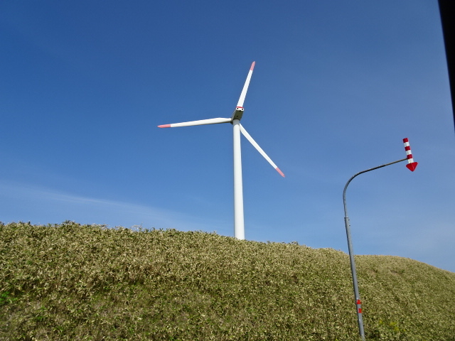 �E�C���h�t�@�[�����ԋ߂Ō����܂�_�@�J�u�ˎ��X�͒n�`