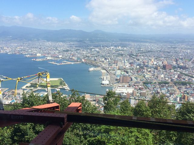 �V�C�̗ǂ����ɂ͐X���܂Ō������I���Ԃ�Y��ă��}���`�b�N�Ȕ��ق̌i�F���B_���َR