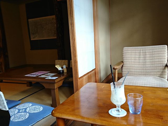 iKɂBݕ`PbgŃtgŒAwĎő҂ĂƉ^ł܂B_C