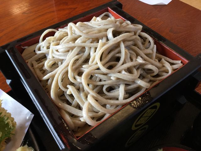 ӂ날r[̂  ނ̓eʐ^1