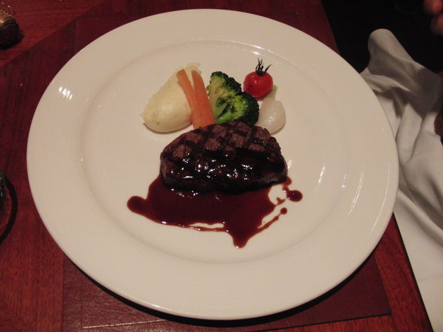 NX}XfBi[R[X@tB̃Xe[L_nC A`Fh