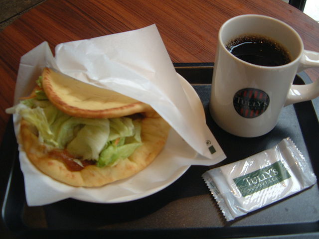 �Ԃ���񂳂�̃^���[�Y�R�[�q�[ �V�_�X�̓��e�ʐ^2