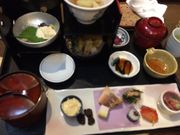 Ƃ̋̑䏊 ̑l̓eʐ^1