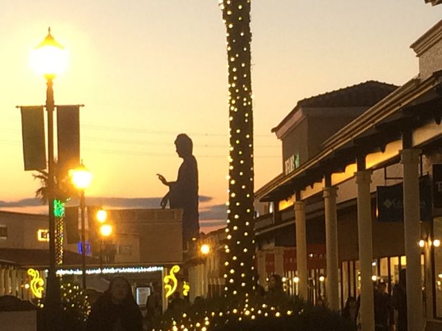 �[�z�ɉf���鋍�v�啧_���݃v���~�A���A�E�g���b�g