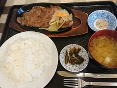 �X�e�[�L�n�E�X���y �{�X�̎ʐ^2