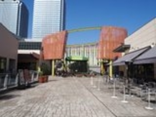 �L��_�O��A�E�g���b�g�p�[�N�@����