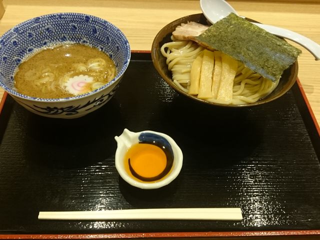 l̒ԁAт˂̒B͊CVłB_ viX