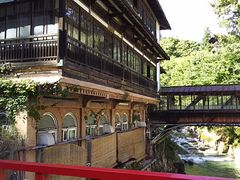 AKKIE̎l@ϑPقւ̓eʐ^1