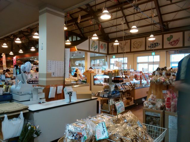 pi@̂ق̐Hi̔Ă܂_̉w |