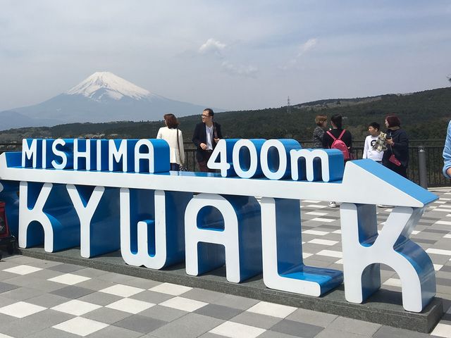 �X�J�C�E�H�[�N����̕x�m�R_�O���X�J�C�E�H�[�N