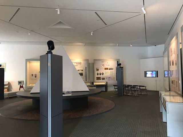 近代的な博物館_坂の上の雲ミュージアム