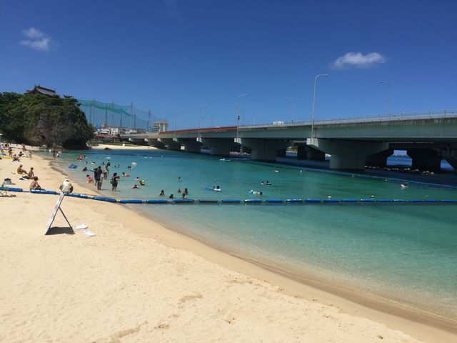 �ƂĂ��Y��ȃr�[�`�ł��B_�g�̏�r�[�`