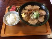 CB250F����̍������؂��΂̓��e�ʐ^1