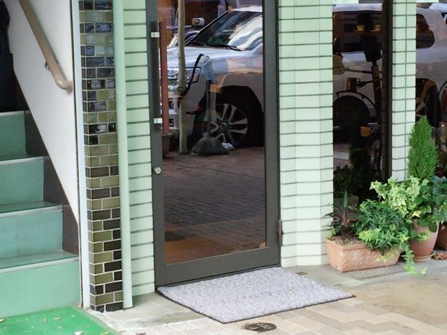 ƂƈlŎԂ߂ꏊ_e_P X