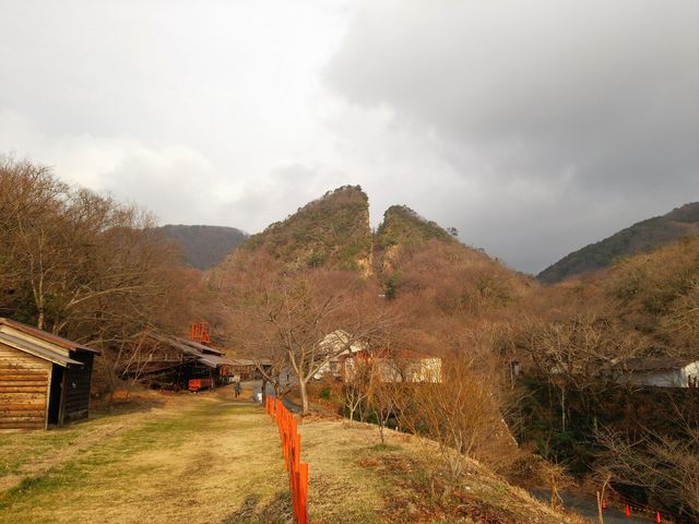 ��������B_�j�Ս��n���R