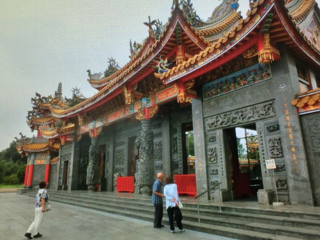 ����ȂƂ���ɂǂ����āH�Ƃ����قǁA�f���炵����p���ł��B_�ܐ瓪�̗������鐹�V�{