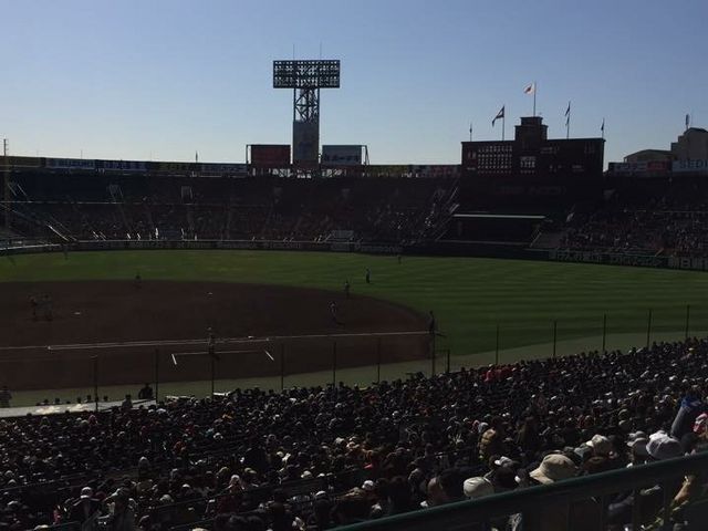 �����̊ϋq�œ��키_�b�q�����j��