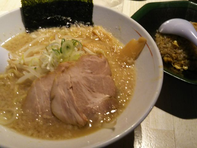 `@hh[AZbg@850~_z[v hX