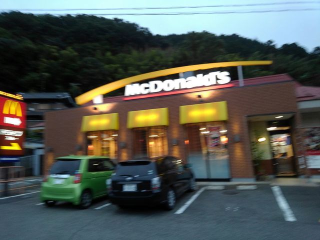 PES̃}NhihъԓcssX̓eʐ^1