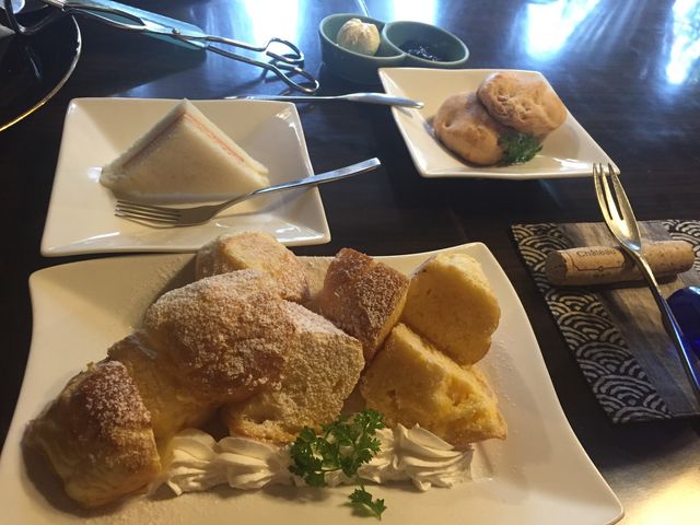 ���̓X�R�[���A��O�̓t�����`�g�[�X�g�B_�m�����ق҂̂�