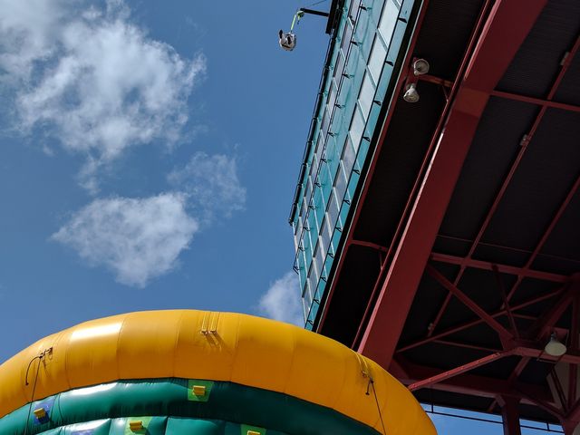 �Ă̓o���W�[�W�����v���J��_�����ۂ�e���r��