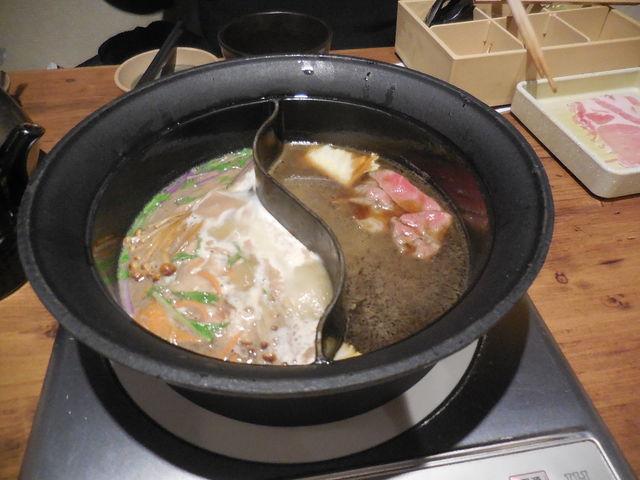 LOTTŶԂԉ  ⍑X̓eʐ^1