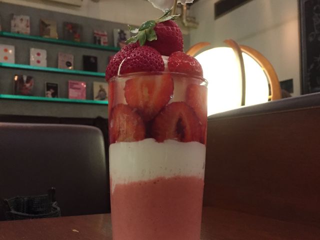 ܂̃ruIe[N bibliotheque E-ma~cX̓eʐ^1