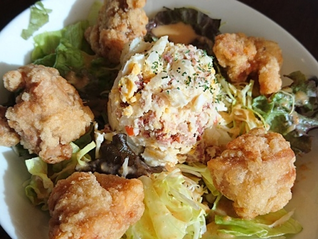 [̃J[nEXCoCoԉxX̓eʐ^1