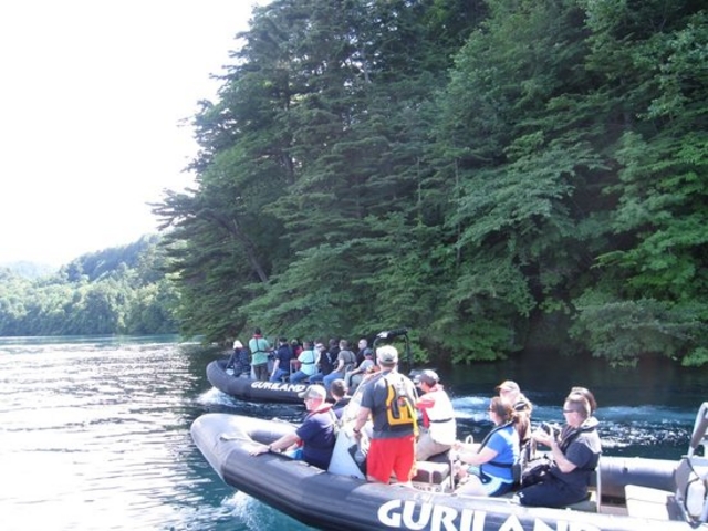 �\�a�c�_�Ё@�肢��֍s�����Ƃ��ł���{�[�g�c�A�[_�\�a�c�_��