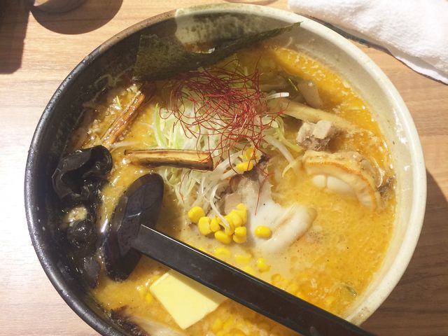 傫ȃz^eɂтłI_R kC[X