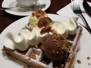 ₷PIERRE@MARCOLINI@GINZA̓eʐ^1