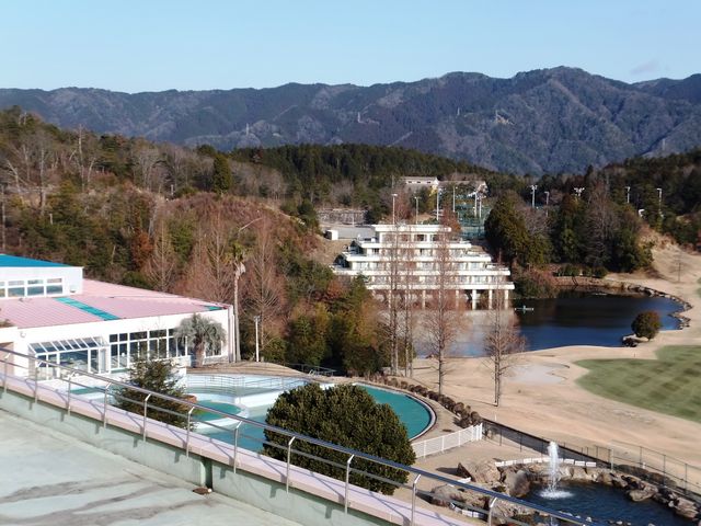 ���C�N�t�H���X�g���]�[�g