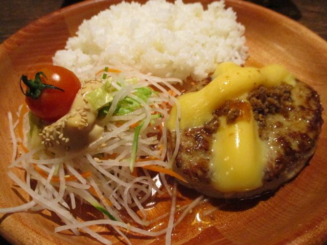 ��Ԃ̃`�[�Y�o�[�O�f�B�b�V��_�т�����h���L�[�@�ΐ�X