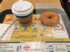 ELLẼNXs[EN[Eh[ic kZ~lXiKrispy Kreme Doughnutsjւ̓eʐ^1