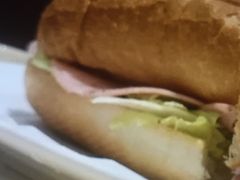 �}�J��������̃h�g�[���R�[�q�[�V���b�v�����V�_�X�ւ̓��e�ʐ^1