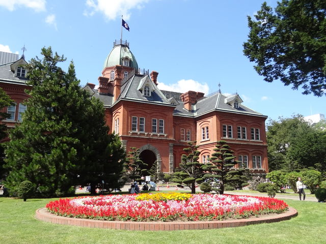 �i��_�k�C�������{����(�Ԃ�񂪒���)