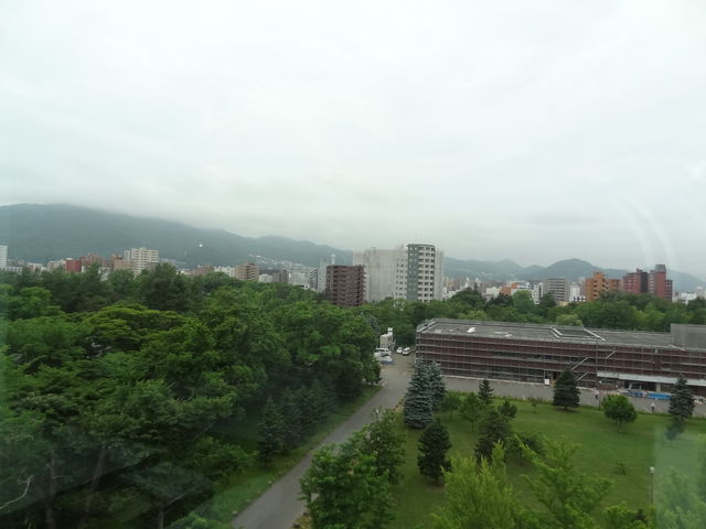 �i��_��������