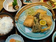 HIKO2̒rc{kق̓eʐ^1