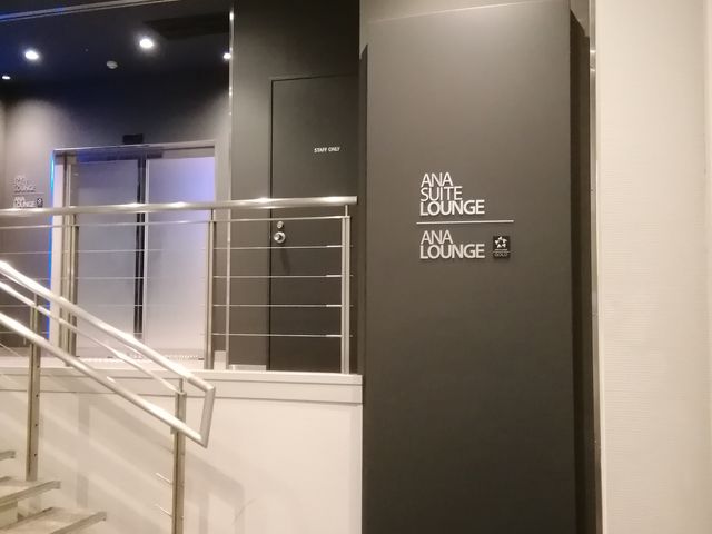 `m`EẄē_ANA ɒO`EW