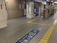 �~���N������̎l���� �Z�V�]�����w�ւ̓��e�ʐ^1