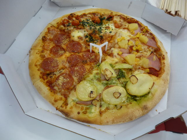 g\̃h~mEsURX̓eʐ^1